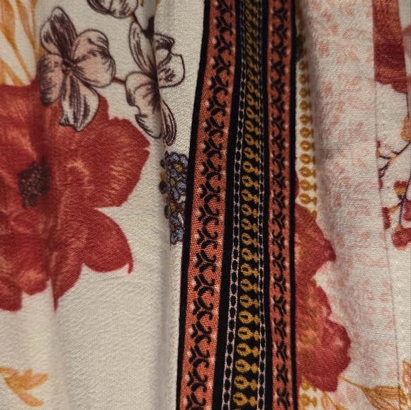 Knox Rose kimono red floral pattern misses size medium NWOT - Picture 4 of 7